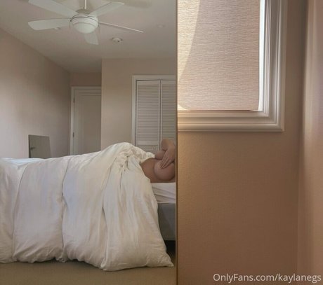 Kayla Negrino hot model images