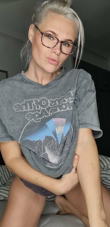 male asian onlyfans best pictures