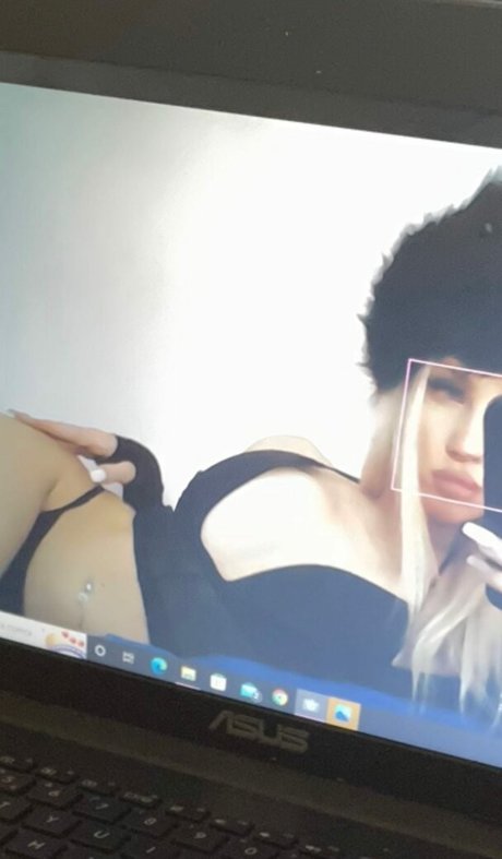 blondie angelika art model gallery