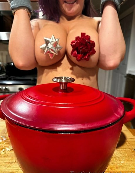 comedian onlyfans sexy nude pics