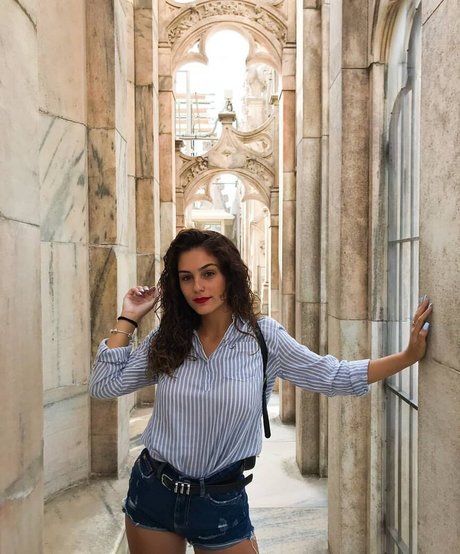 blonde milf big tits onlyfans free naked pictures