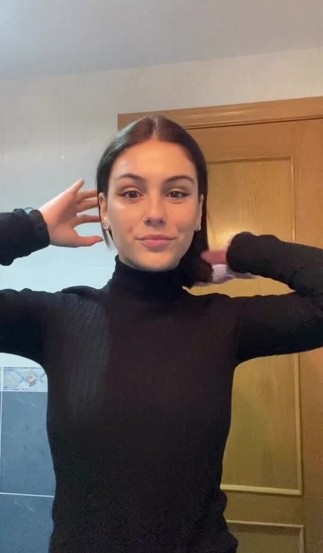 miriamvilloria model best picture