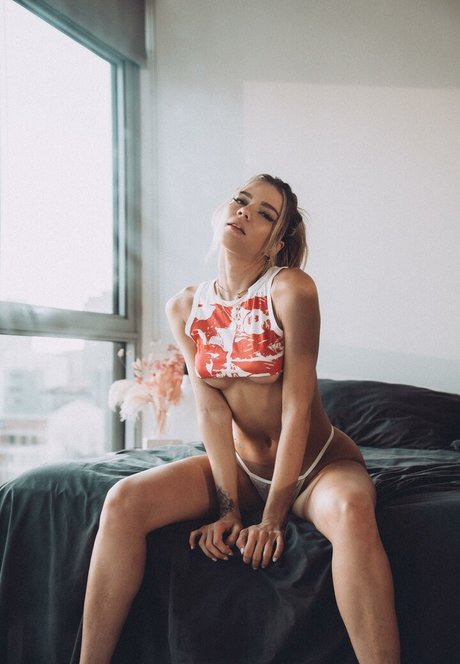 lesbian anal strapon onlyfans sex archive