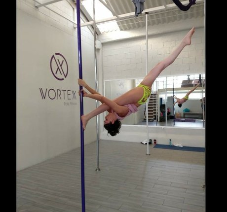 Fernanda Sabines free model photos