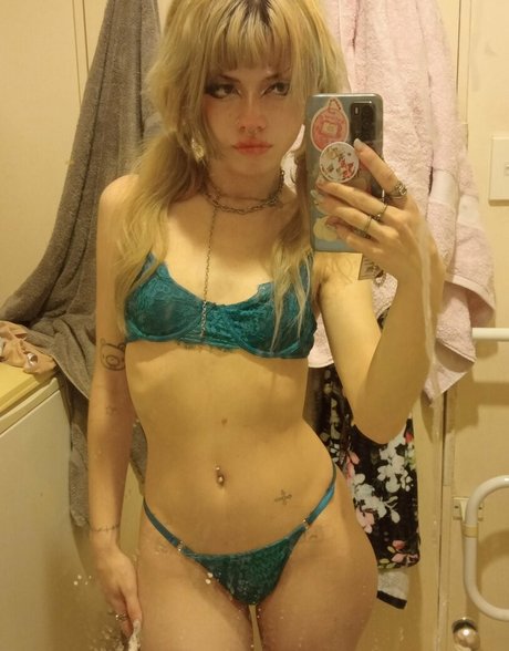 allmyheartbear star naked pic