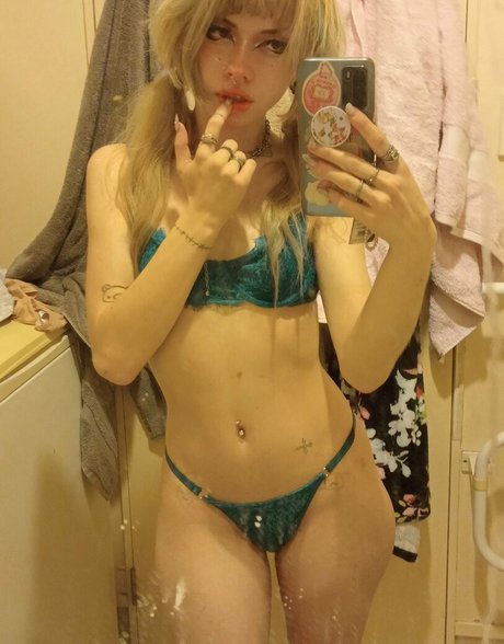 allmyheartbear art model photos