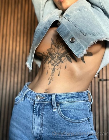 Misszaic top star image