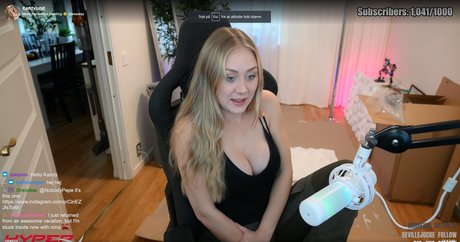 influencer girls onlyfans free naked img