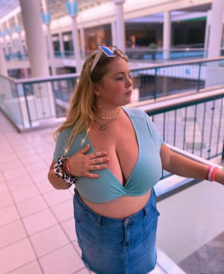 40 years old onlyfans hd pictures