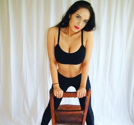 Laura Svensson top actress gallery