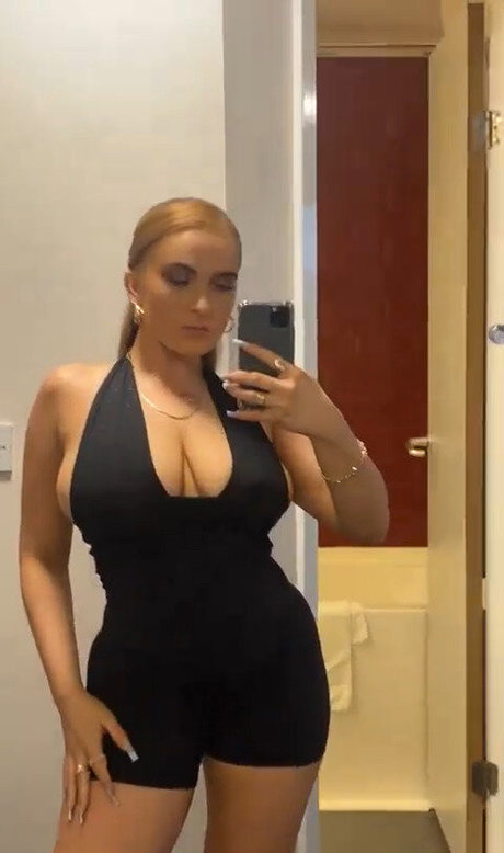 huge anal dildo onlyfans nude pictures