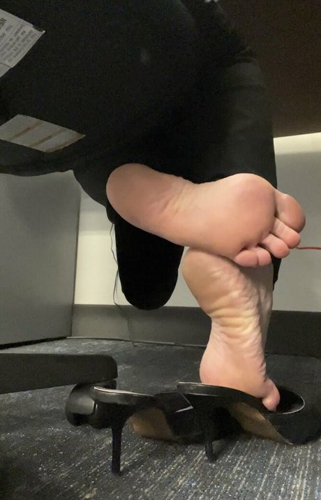 HopesPrettyPiggies model sexy pics