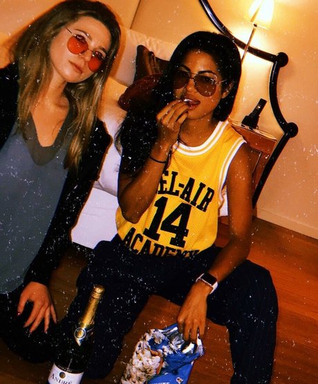 Camille Hyde model high quality galleries