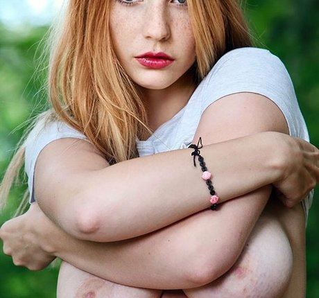 Plastique Mojo nice model pictures