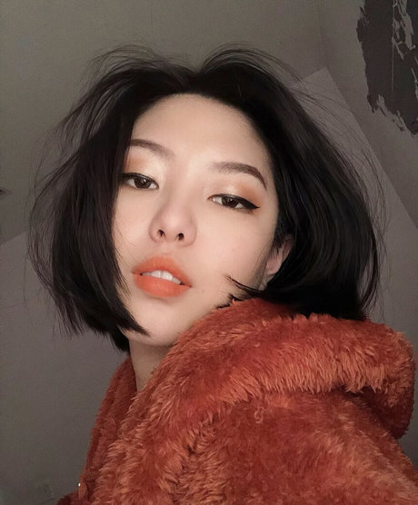 Moe Kihen art model img