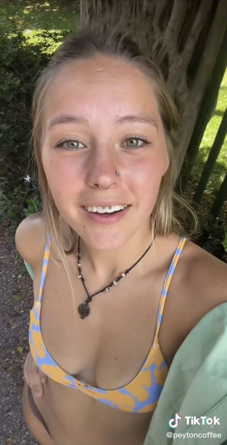 Peyton Coffee star hot picture