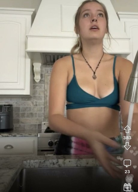 Peyton Coffee nudes actress gallery