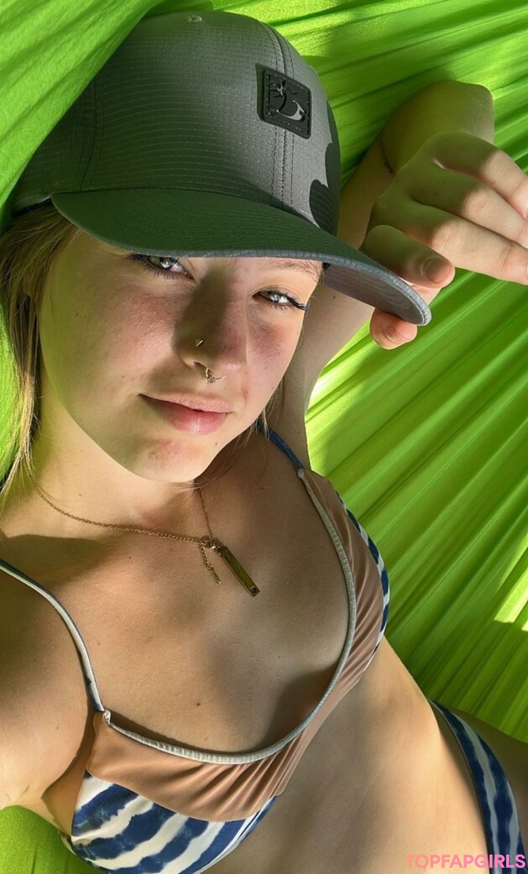 Peyton Coffee model xxx images