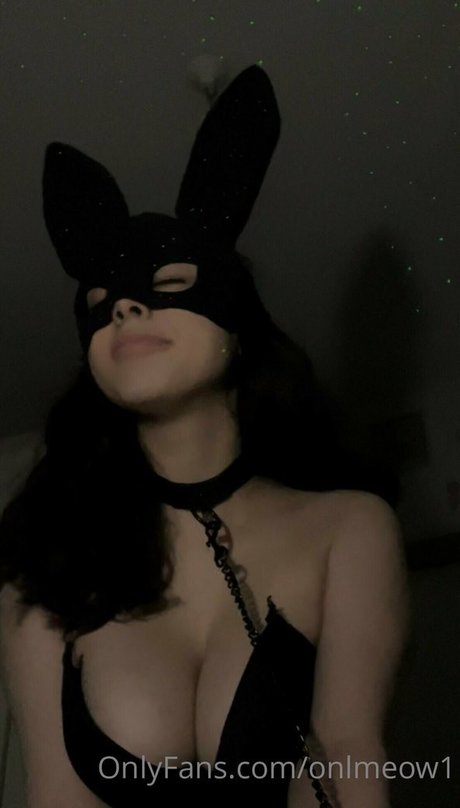 onlmeow1 model porn pictures
