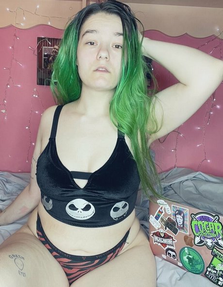 pixxxiebelle adult actress archive