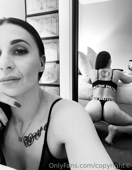 Amanda Micallef pretty pornstar picture