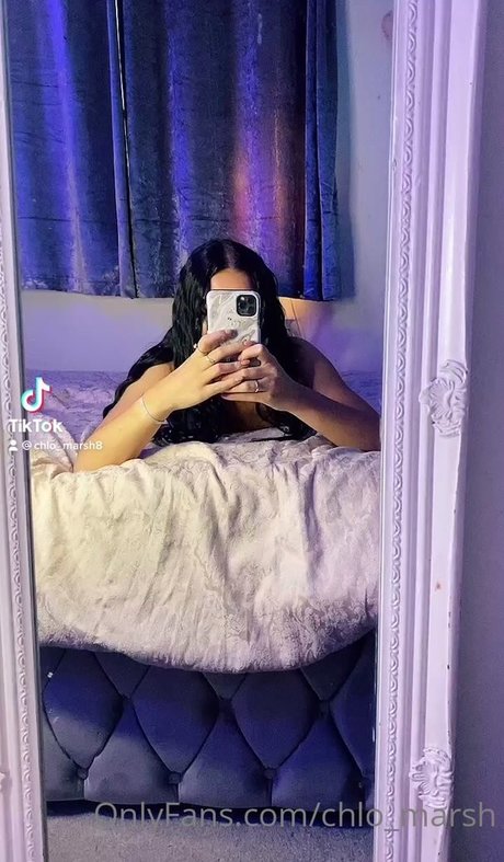 Chloe Marshall top star pics