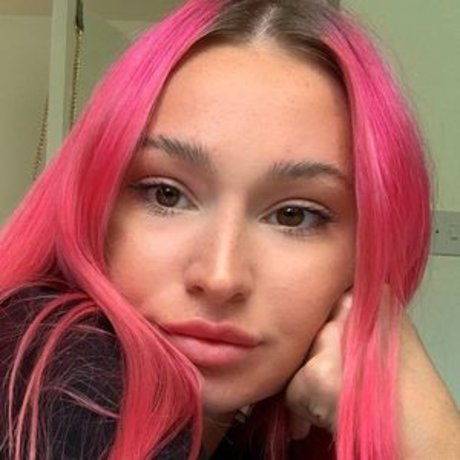 Chloe Marshall model best archive