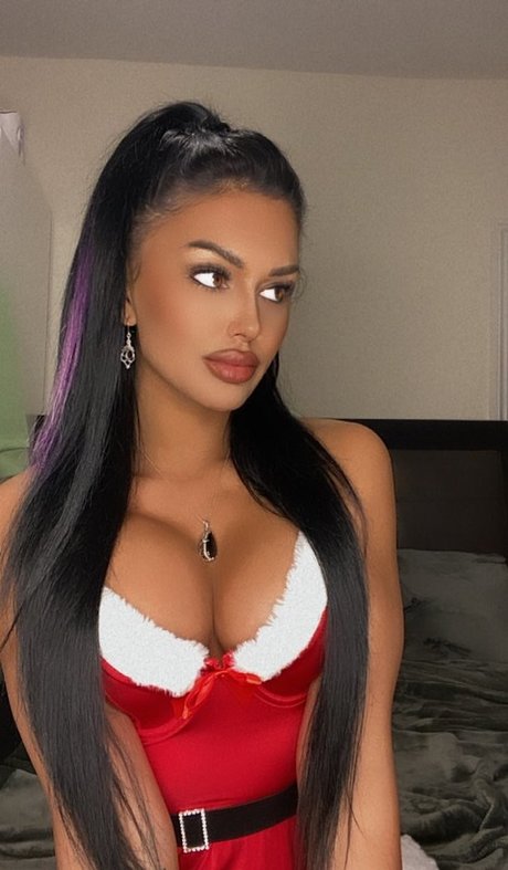 emilypaigexx nude star pic