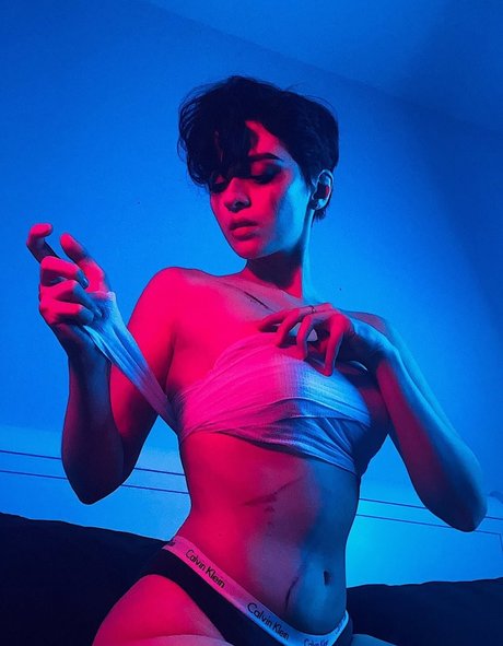 mother daughter onlyfans free xxx photos