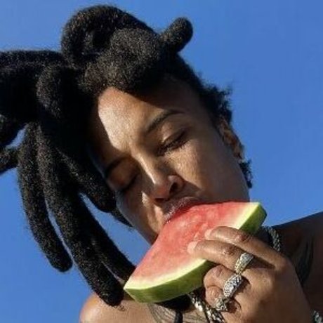 successful yell nudes model archive