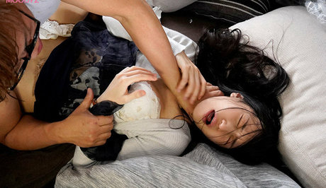 Shoko Takahashi free pornstar pic