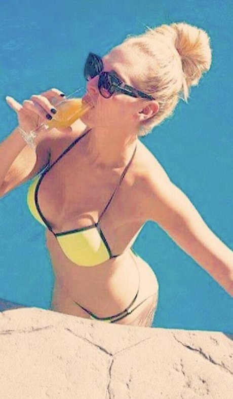 Jesyka Szopko model beautiful images