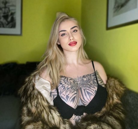 Jovana Jovancevic pornstar nude image