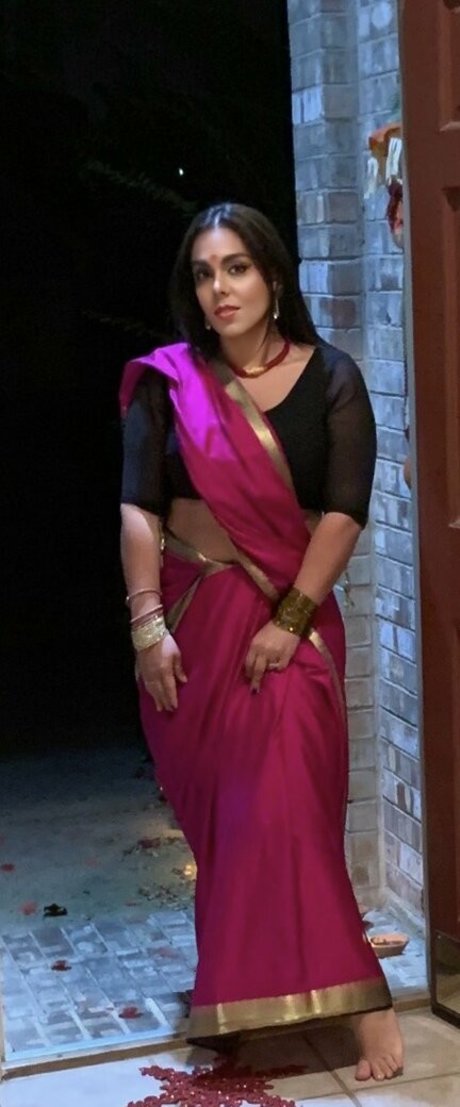 Nitu Sharma nice star pic