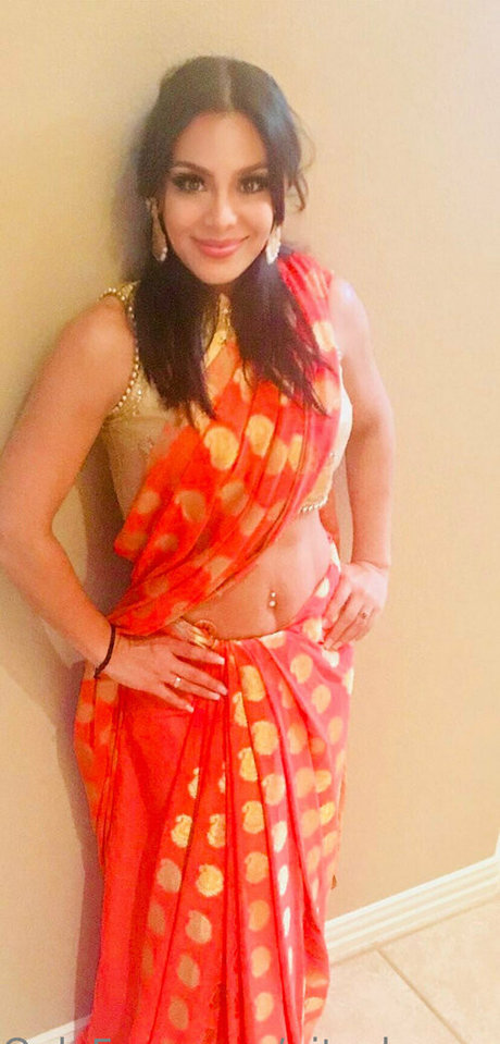 busty redhead teen onlyfans sexy naked gallery