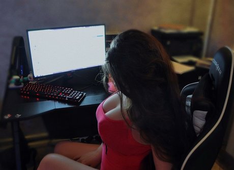 Katerina999cs pornstar naked images