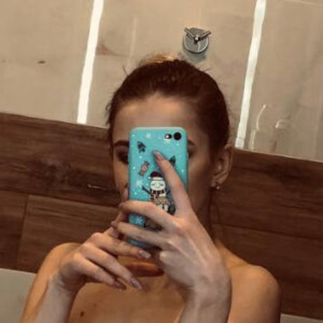 knopa vika pornographic model picture