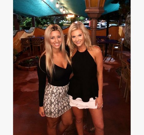 Hannah Murrell model art pictures