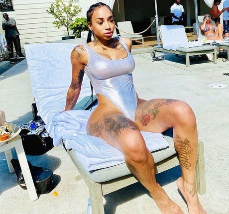 flyyytattedsky erotic actress gallery