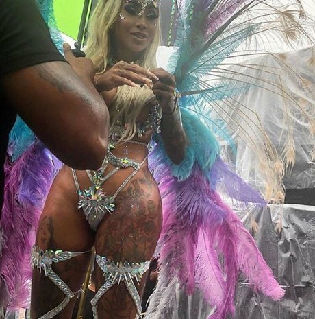 flyyytattedsky pretty actress images