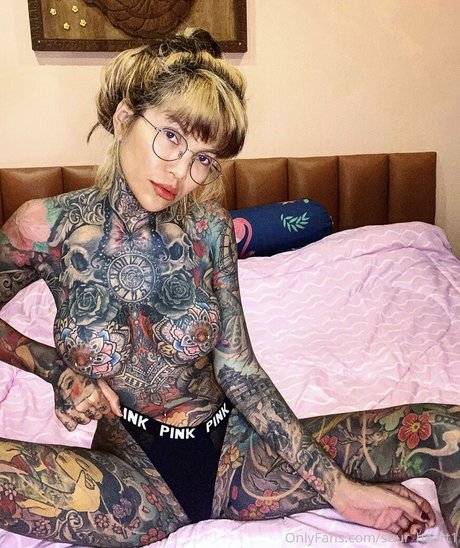 real nude onlyfans pornographic pic