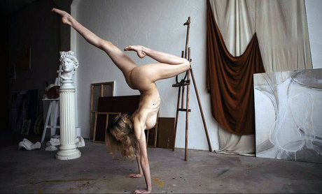 Lolly Bella_ model nudes img