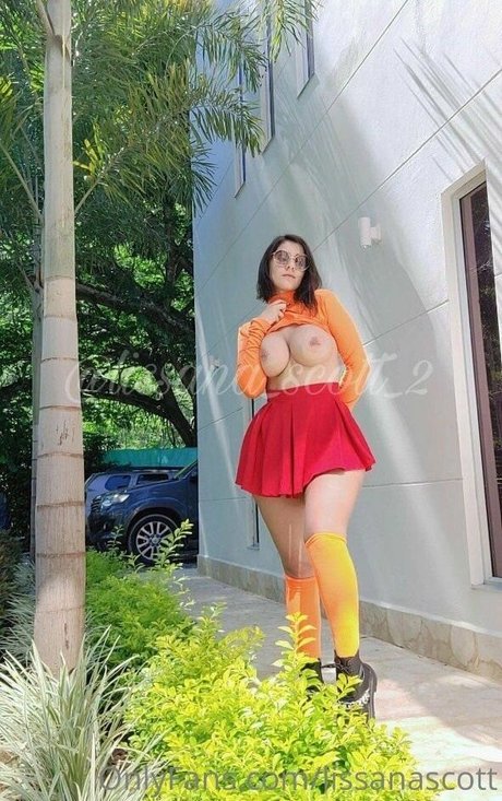 Lissana Scott erotic model galleries