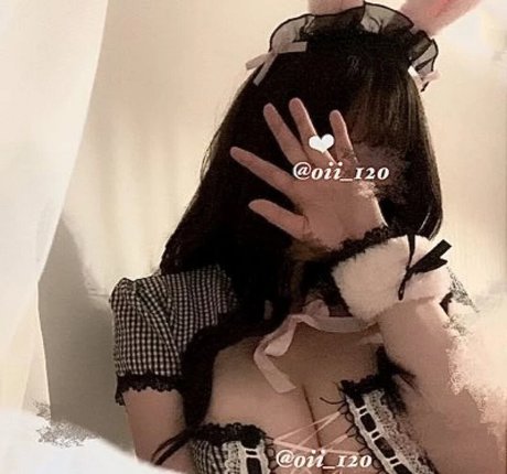 oii 120 star erotic gallery