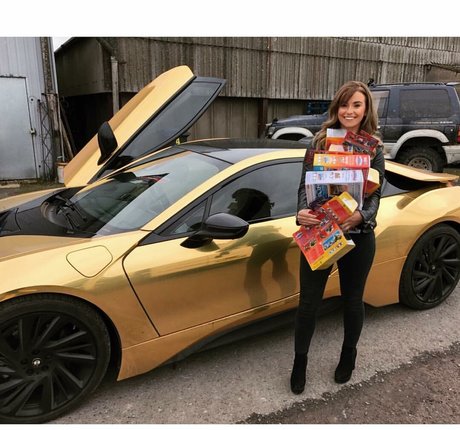 Hollie Sparrow pornstar top galleries