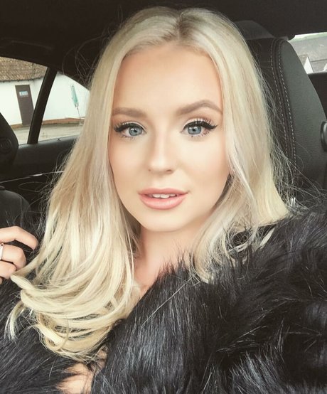 Hollie Sparrow Quick photo