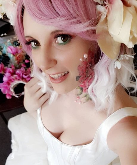 Ivy Rain erotic model archive