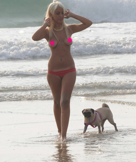 shemale handjob onlyfans sexy pics