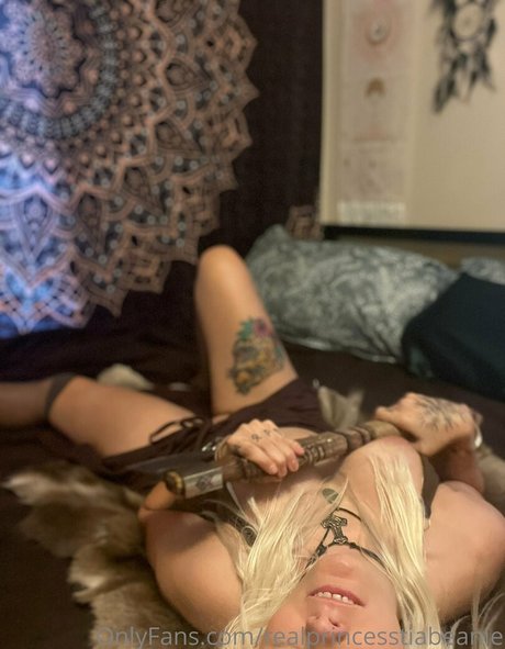 tiabeaniesbeanpage sex model picture