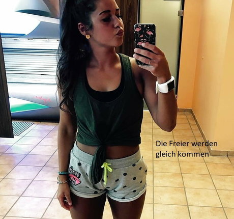 blonde pawg onlyfans nice photo